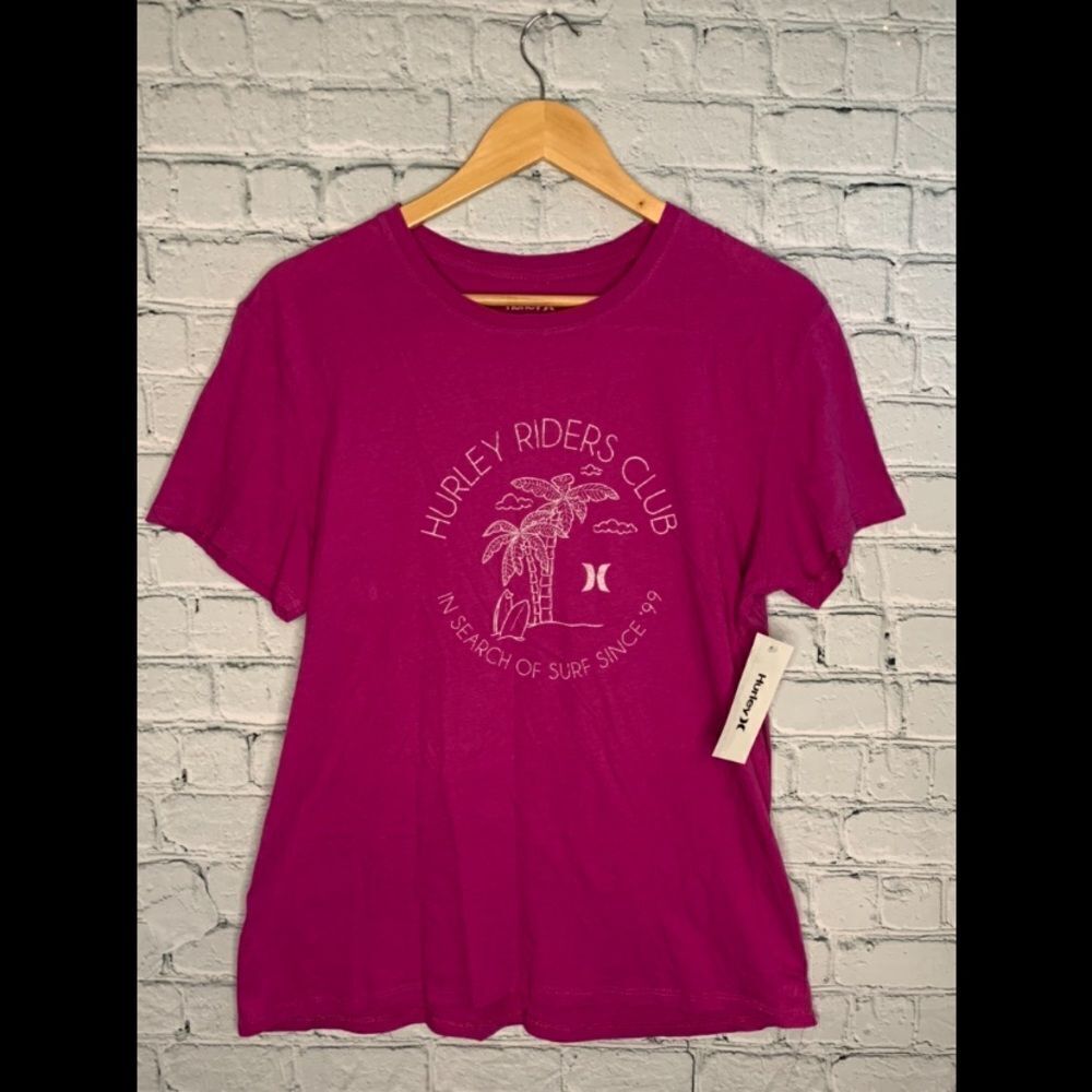 NWT Hurley t shirt. Medium
